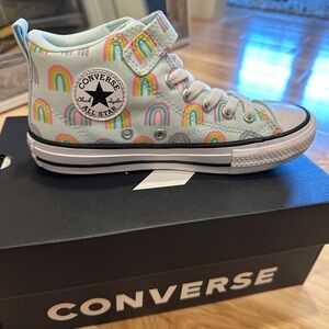 NIB Converse Rainbow canvas mid sneaker with Velcro size 2